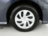 【ホイルキャップ】純正ホイール装着車です。キャップですので万が一キズをつけても簡単に交換可能です。