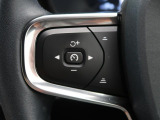 【全車速対応アダプティブクルーズコントロール】ミリ波レーダー+ステレオカメラ+赤外線により前方車輌を認識し、速度や車間距離を維持・調整。高速道路走行時や渋滞時にドライバーの負担を大幅に軽減します。