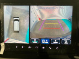 【全方位モニター】 4つのカメラで映像を映し出します。発進時、後退時も周囲の安全を確認し、サポートします^^