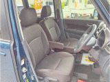 運転席シート画像