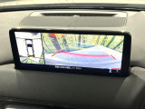 【360&deg;ビューモニター】専用のカメラにより、上から見下ろしたような視点で360度クルマの周囲を確認することができます☆死角部分も確認しやすく、狭い場所での切り返しや駐車もスムーズに行えます。