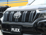 通常はメッキ調ですが今回マットブラックエディションの車両ですので標準でマットブラックとなります!カッコイイ!