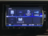 純正メモリーナビとバックカメラ付☆bluetoothオーディオでドライブも好きな音楽を聴いて楽しめます。TV視聴も可能です☆