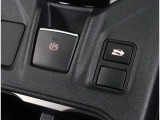 電動パーキングブレーキを採用!ヒルスタートアシスト付きで急坂での発信をサポート!!