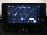 最近の主流ディスプレイオーディオです、スマホと繋いでMAP表示や音楽再生が出来ますよ♪