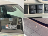 品質へのこだわり!フロアマットやシートなど車内をキレイに清掃し、ニオイや汚れなどを徹底的にクリーニングしてもらっております。室内はピカピカです☆