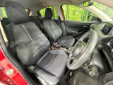 運転席シート廻りは使用感も少なく、良好な状態となっています。丁寧に使われていたことがよくわかりますね。