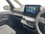 【 オートエアコン 】車内温度を感知して自動で温度調整をしてくれるのでいつでも快適な車内空間を創り上げます!