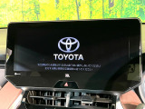 【12.3インチワイドナビ】高級感とインパクトのある大型ワイドナビを装備。各種オーディオ操作はもちろん、横長ワイド画面でのマップ2分割表示など、利便性も高いナビです♪
