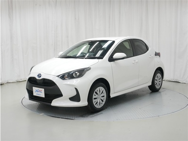 ヤリス 1.5 ハイブリッド X E-Four 4WD