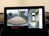 パノラミックビューモニター付き!クルマを真上から見ているかの様に、映像をモニターに表示。周囲の状況を把握しながら安心して駐車が可能です!