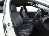 長時間の運転でも疲れにくいシートです。