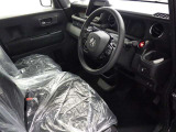 見方が分からないときは、どんなことでも中古車選びのプロであるスタッフにおたずねください。