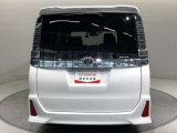 「バックフォルム」です。トランク・ラゲッジスペースには、多くの荷物を入れることが可能です。