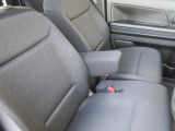 アームレストは運転の疲労軽減になります