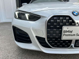 また、BMW正規認定中古車は、エマージェンシーサービスが自動付帯。24時間365日、皆様のカーライフをサポート致します。確かな安心のうえで、「駆けぬける歓び」をご堪能ください。