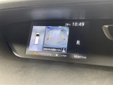 【 全方位カメラ 】上から見下ろしたように駐車が可能です。安心して縦列駐車も可能です♪