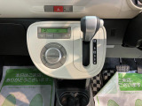 ダイハツディーラーでは「ダイハツ認定U-CAR」という基準を設け、車選びに詳しくないお客様でも「安心して選べる」をご提供しています。