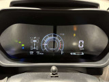 メーター内のディスプレイには運転をサポートするさまざまな情報を表示