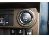 プッシュ式スタートはカギをカバンやポケットの中に入れたままエンジン始動が出来ます!