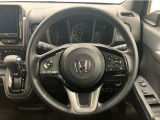 握りやすく、回しやすいステアリングは長時間の運転でも疲れを感じさせません!