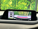 【360&deg;ビューモニター】専用のカメラにより、上から見下ろしたような視点で360度クルマの周囲を確認することができます☆死角部分も確認しやすく、狭い場所での切り返しや駐車もスムーズに行えます。