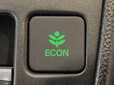 ★ECONスイッチ★ エコドライブを加速しよう!スイッチをONにすると、運転の仕方によるロスを抑え込み燃費をよくするようクルマが頑張ります(*^ー^*)燃費向上にチャレンジ♪
