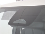TOYOTA SAFETY SENSEは道路状況、車両状態、天候状態及びドライバーの操作状況などによっては、作動しない場所があります。あくまで運転補助機能です。