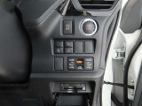 両側電動のスライドドアで楽々スムース!運転席からも開閉の操作もできます♪キーのスイッチひとつで自動開閉できる便利な機能もついてます♪