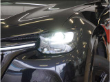 【LEDヘッドライト】省電力で長寿命の明るく運転しやすいLEDヘッドランプです。明るく照らすので暗い夜道からお客様を守ってくれます。お近くの広島マツダまでお越しください。