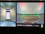 ご覧のパノラマモニターの他にステアリングスイッチも付いていますよ♪