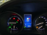 視認性に優れたメーターを採用しており、走行中でも車速や情報が分かりやすく表示されます。運転時の視線移動をむりのない範囲に抑え、快適で安心感のあるドライブをサポートします。