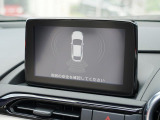 障害物への接近を音で知らせるクリアランスソナーを備えています。バックカメラの取り付けについてはスタッフにお問い合わせください。