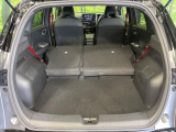 後席を格納すると、これだけの広さが!シーンに合わせたシートアレンジで、大きな荷物も積むことが出来ます♪