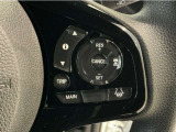 【アダプティブ・クルーズ・コントロール】予め設定した車速内でクルマが自動的に加減速。 前走車との適切な車間距離を維持しながら追従走行し、高速道路でのドライバーの疲労を軽減してくれる嬉しい機能付♪