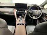 見通しのよいすっきりとした視界で、誰でも運転しやすいです。運転のしやすさは疲れにくさにも繋がりますよ♪