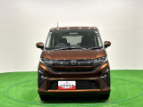 横開きバックドアの採用に始まり進化を続けてきたダイハツベーシックカーが両側スライドドアを身にまといました。新型ムーヴが入荷致しました。
