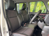 もちろん車内はキレイです♪よりクリーンな状態をキープしたいお客様には『ナノゾーンコート』がおすすめ!新型コロナウイルス対策や、除菌・消臭に効果を発揮し多くの方にご好評いただいております。