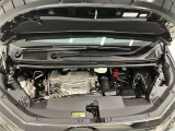 エンジンルーム普段は見えないエンジンルームですが、お手入れが大切な場所ですね。トヨタカローラ名古屋のU-Carはエンジンルームも仕上げております
