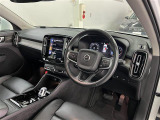 XC40 B4 AWD インスクリプション 4WD 4WD 本革シート