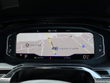 厳格な専門教育を受け、フォルクスワーゲン車をケアし続けて培った豊富な知識と専門機器を使いこなす熟練の技術をもとに、あなたのクルマを的確に診断してベストコンディションに仕上げます。