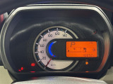 【スピードメーター】メーターがシンプルで見やすく運転しやすいですね!