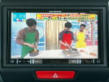 TV付きの車となっております。送迎時の待ち時間などとてもお役に立ちます。