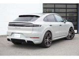カイエンクーペ GTS ティプトロニックS リアコンフォートベンチシート 4WD 