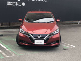 メッキモールで表現するVモーショングリルが日産のEV先進性を表現します