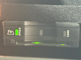 【ETC2.0(DSRC)】ETCカードを挿入すれば料金所はノンストップで通過できます。ETC限定の割引や、高速道路の情報提供サービスを利用できます。