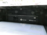 ナビゲーションのAV機能は、CDやDVDビデオ、Bluetoothオーディオなどを搭載しておりますので、車内がまるでコンサートホールのようにお楽しみ頂けます。