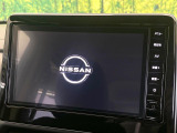 【純正9型ナビ】人気の純正ナビを装備しております。ナビの使いやすさはもちろん、オーディオ機能も充実!キャンプや旅行はもちろん、通勤や買い物など普段のドライブも楽しくなるはず♪