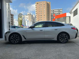 サービスにはドイツ本国と同様に教育と訓練を受け、BMWを知り尽くした「マイスターメカニック」が数多く在籍しております。納車前点検整備で、お客様に安心と安全をお届けいたします。