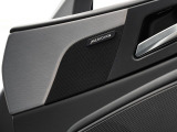 MERIDIANは英国のプレミアムオーディオブランドです。重低音から高音域までしっかりと再現でき、コンサートのような臨場感溢れる音響空間を実現します。どうぞ店頭にてご体感ください。